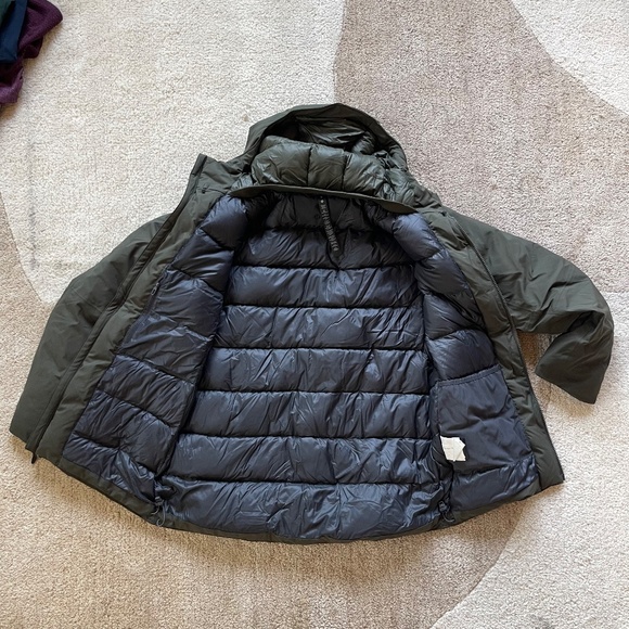 Lululemon Pinnacle Warmth Jacket – Dark Olive, M | Excellent Used Condition - Picture 13 of 16